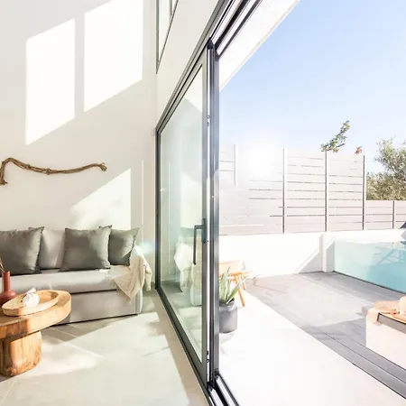 Serene Halkidiki - Cfront Private Pool