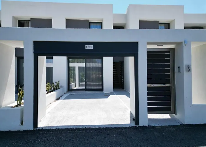 Serene Halkidiki - Cfront Private Pool * 네아 이라클리아