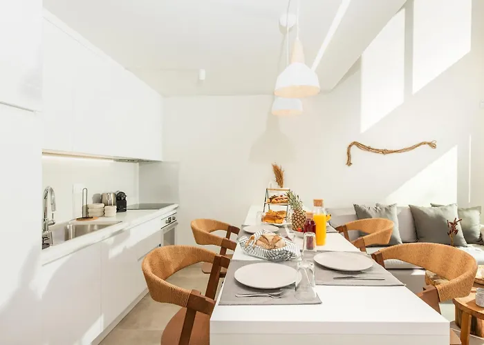 Serene Halkidiki - Cfront Private Pool 빌라 네아 이라클리아