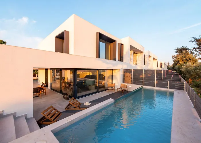 빌라 Serene Halkidiki - Cfront Private Pool 네아 이라클리아