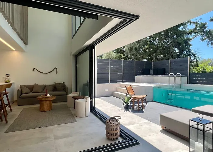 빌라 Serene Halkidiki - Cfront Private Pool 네아 이라클리아