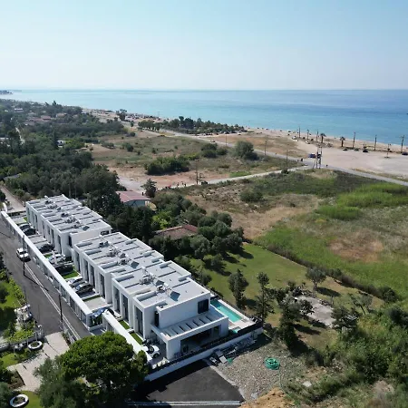 Serene Halkidiki - Cfront Private Pool Willa *