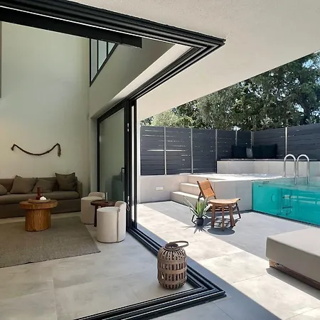 וילה Serene Halkidiki - Cfront Private Pool ניאה אירקליה